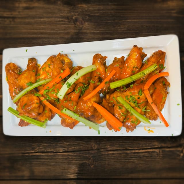 18 Chicken Wings.