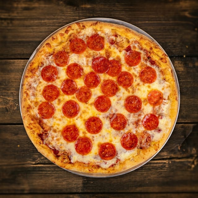 XL Pepperoni Pizza.