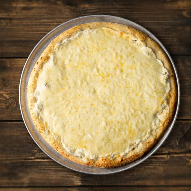 XL White Pizza.