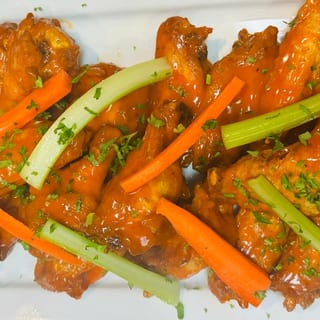 18 Chicken Wings